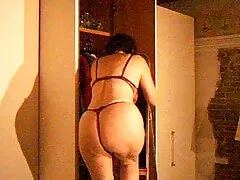 Kurzhaarige Blondine bekommt beide er fickt mich einfach Löcher verstopft