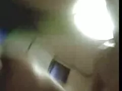 Vollbusige rumänische Camwhore, einfac porno die ihre Muschi reibt