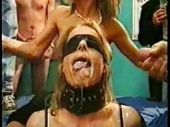 J15 Skinny Teen bekommt ihren einfch porn Arsch geschlagen