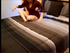 geile rothaarige milf mit haariger einfach ponro muschi und harten brustwarzen
